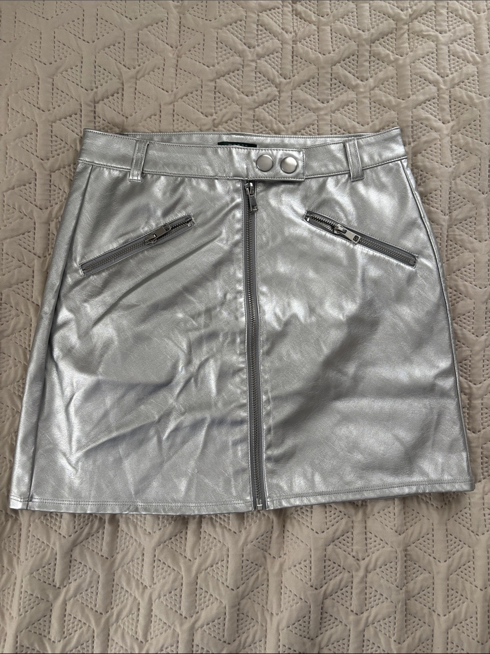 wild fable Metallic Silver Zip-Front Mini Skirt